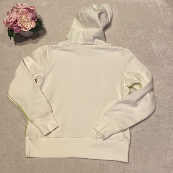 NWT Size M Women’s PUMA Hoodie - Picture 11 of 12